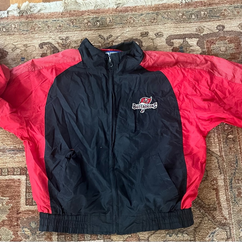 Tampa Bay Buccaneers Large Red and Black Wind Breaker  Embroidered.